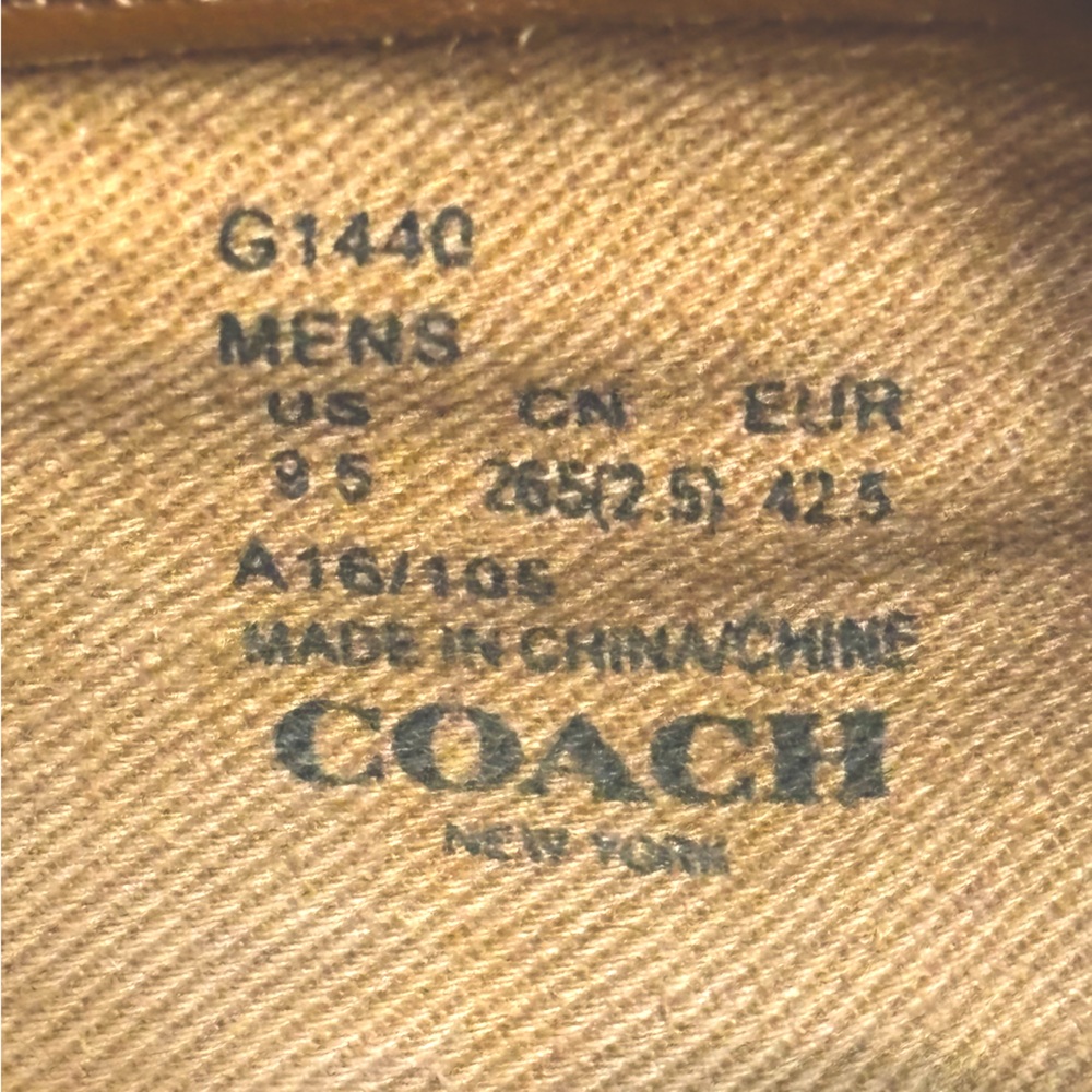 Coach Men’s Union Leather White,Brown Whip Stitched Detail At The Heel. Size 9.5 - Picture 2 of 14